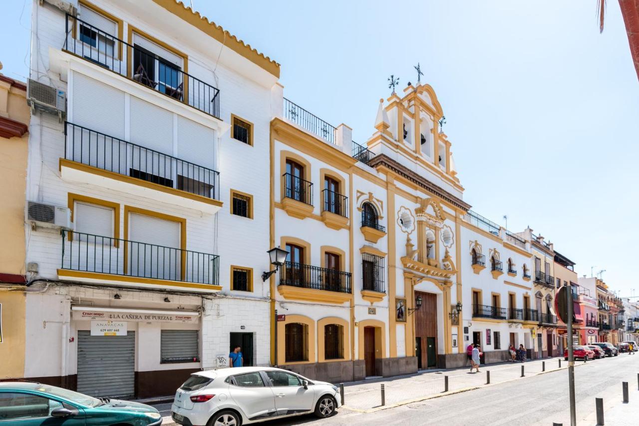 Holi-Rent Pureza Apartment Seville Exterior photo
